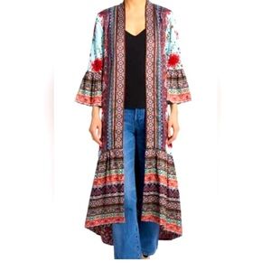 Alice + Olivia Dottie Reversible floral paisley Kimono Size M/L